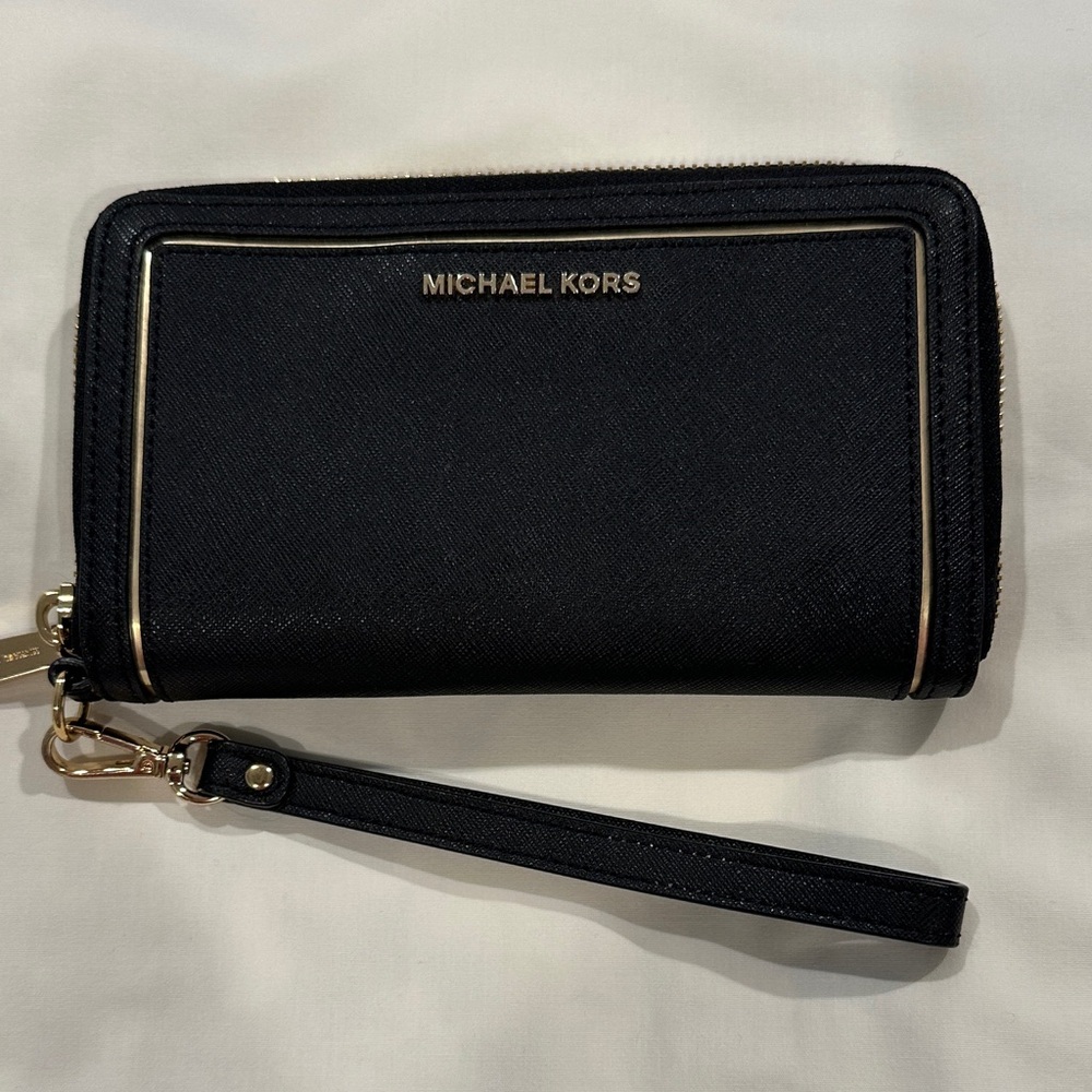 Michael Kors Black Wristlet Clutch